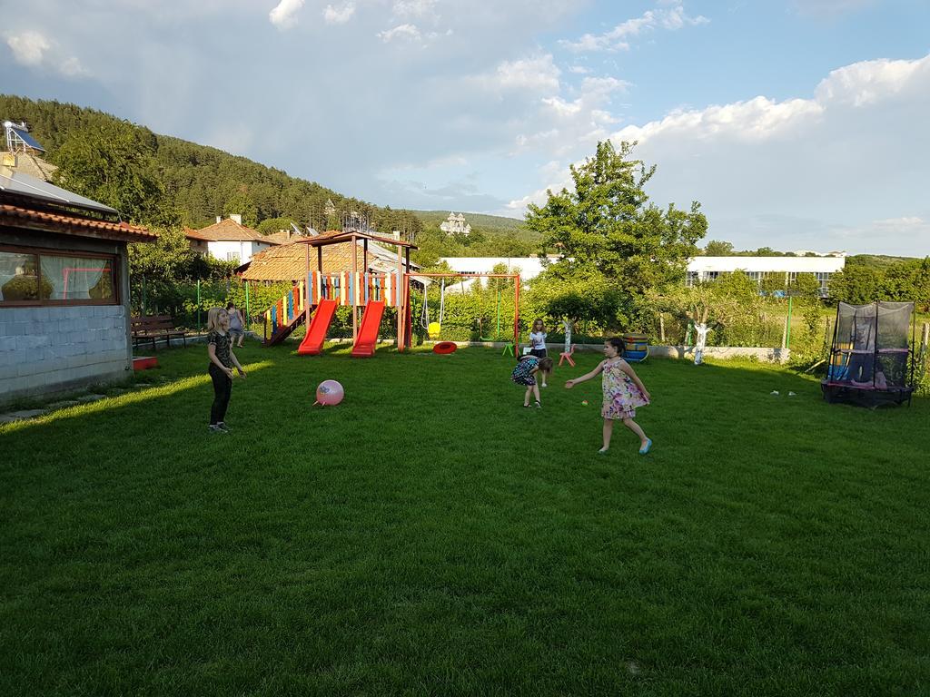 Sharkov Family Hotel Ognianowo Zewnętrze zdjęcie